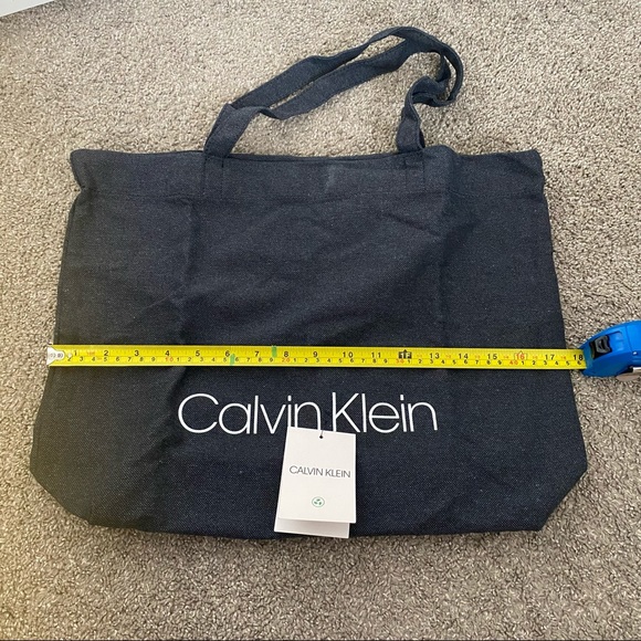 ❤️SOLD❤️Calvin Klein Tote Bag - Picture 3 of 4